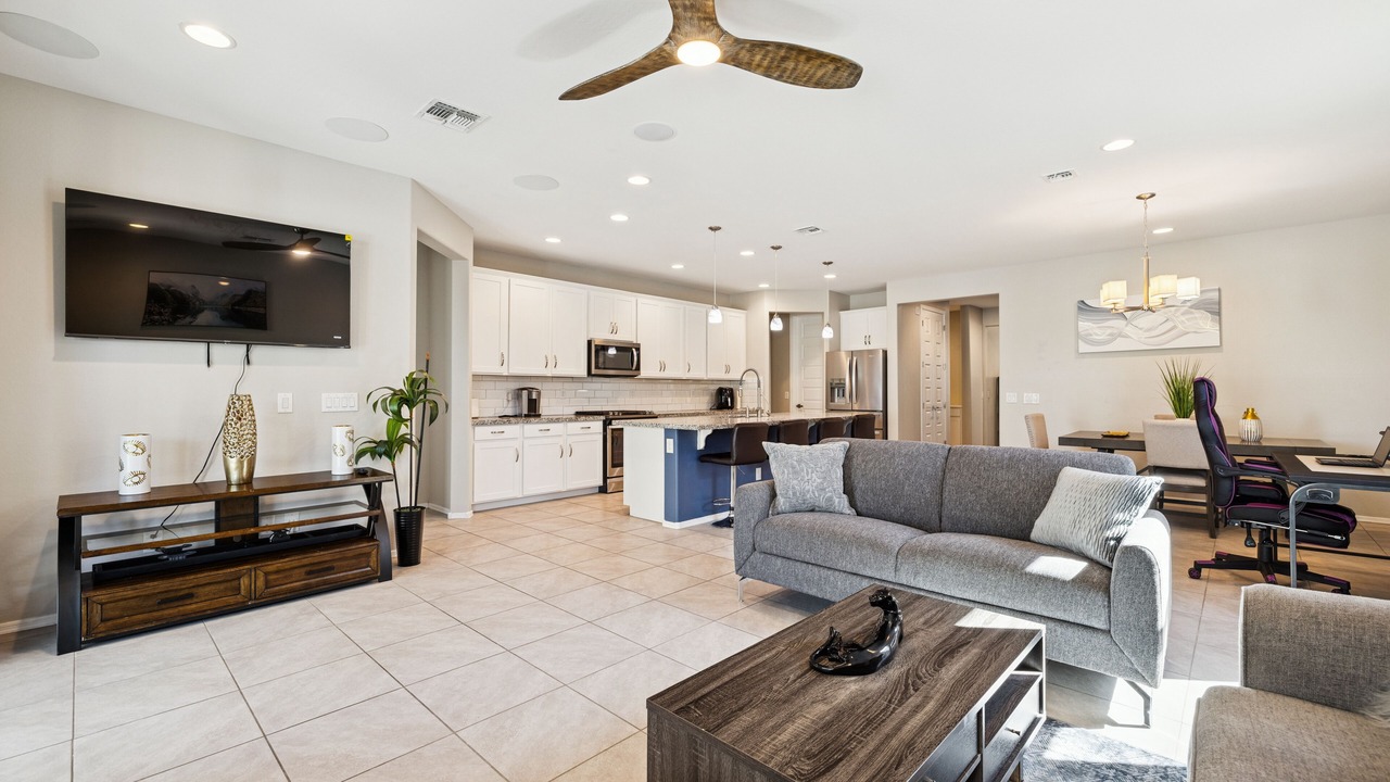 Photo of Livingroom in Morning Sun Farms