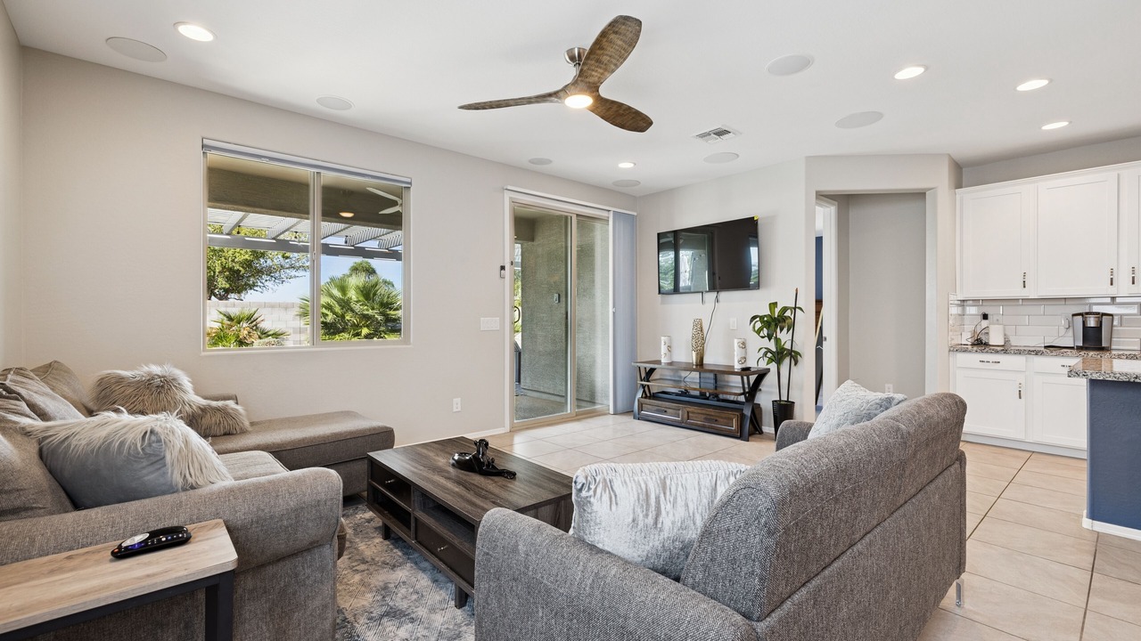 Photo of Livingroom in Morning Sun Farms