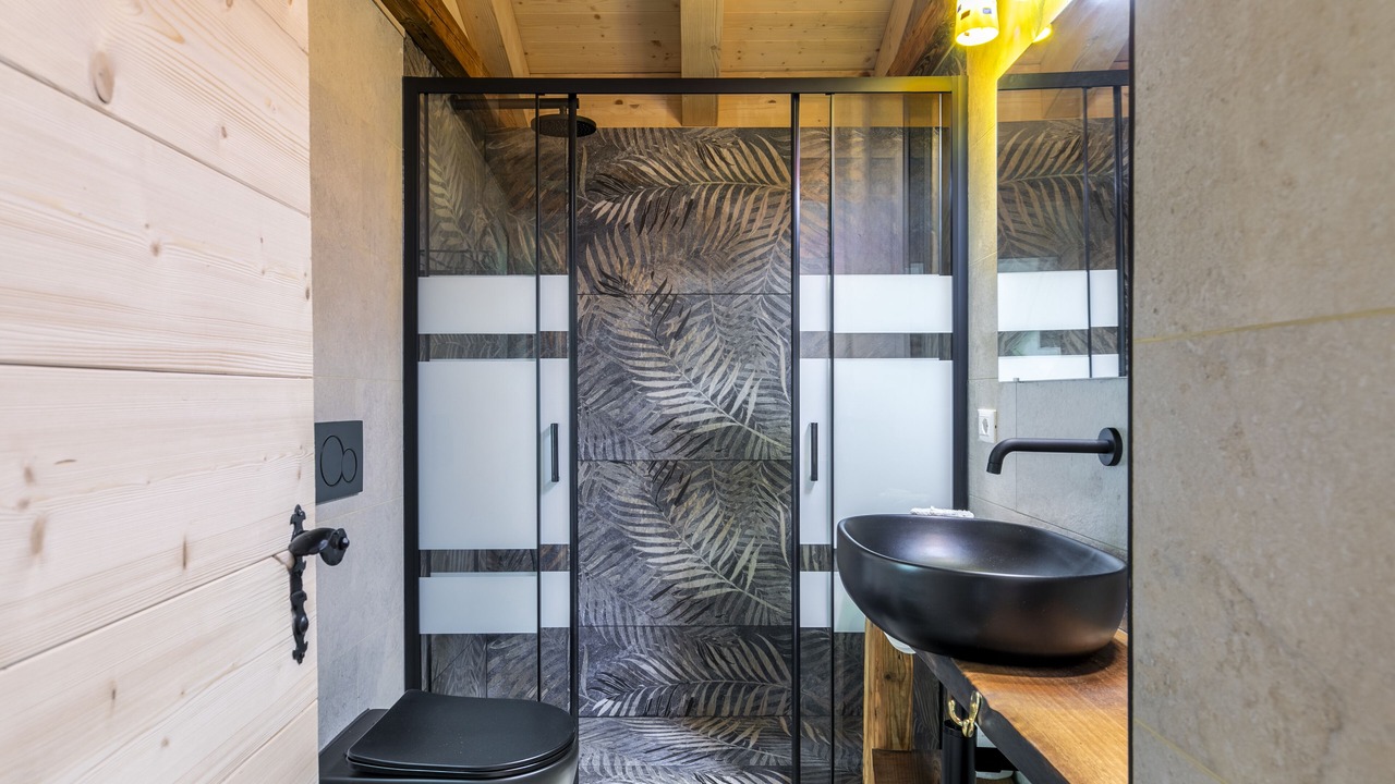 Photo of Bathroom in Barco