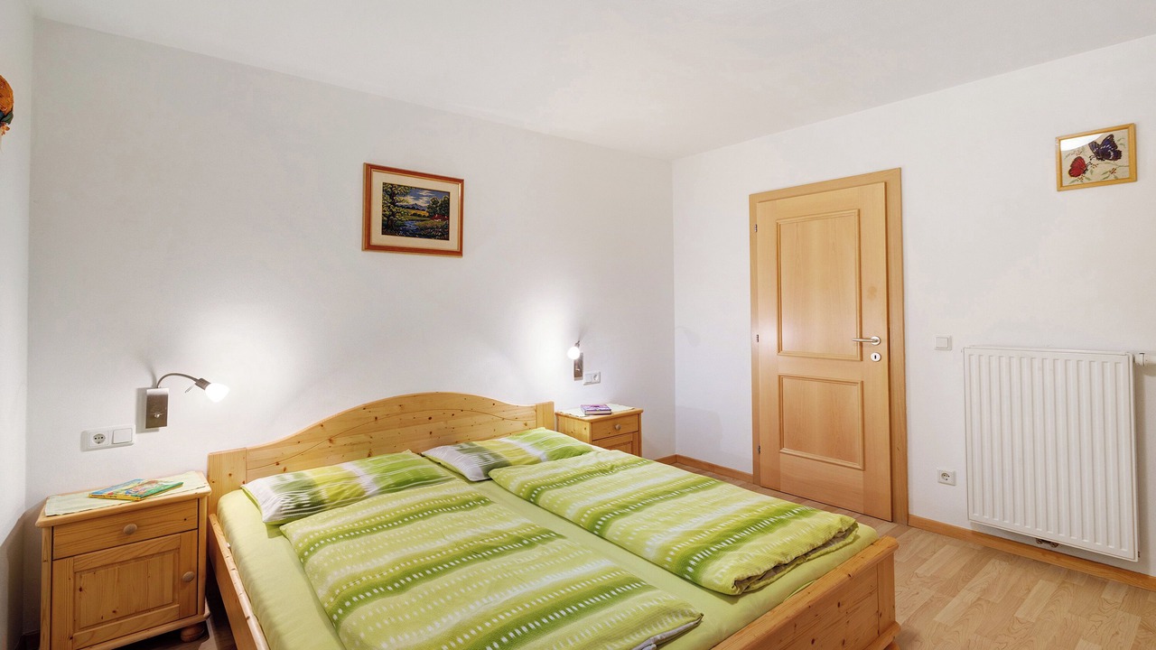 Photo of Bedroom in Racines