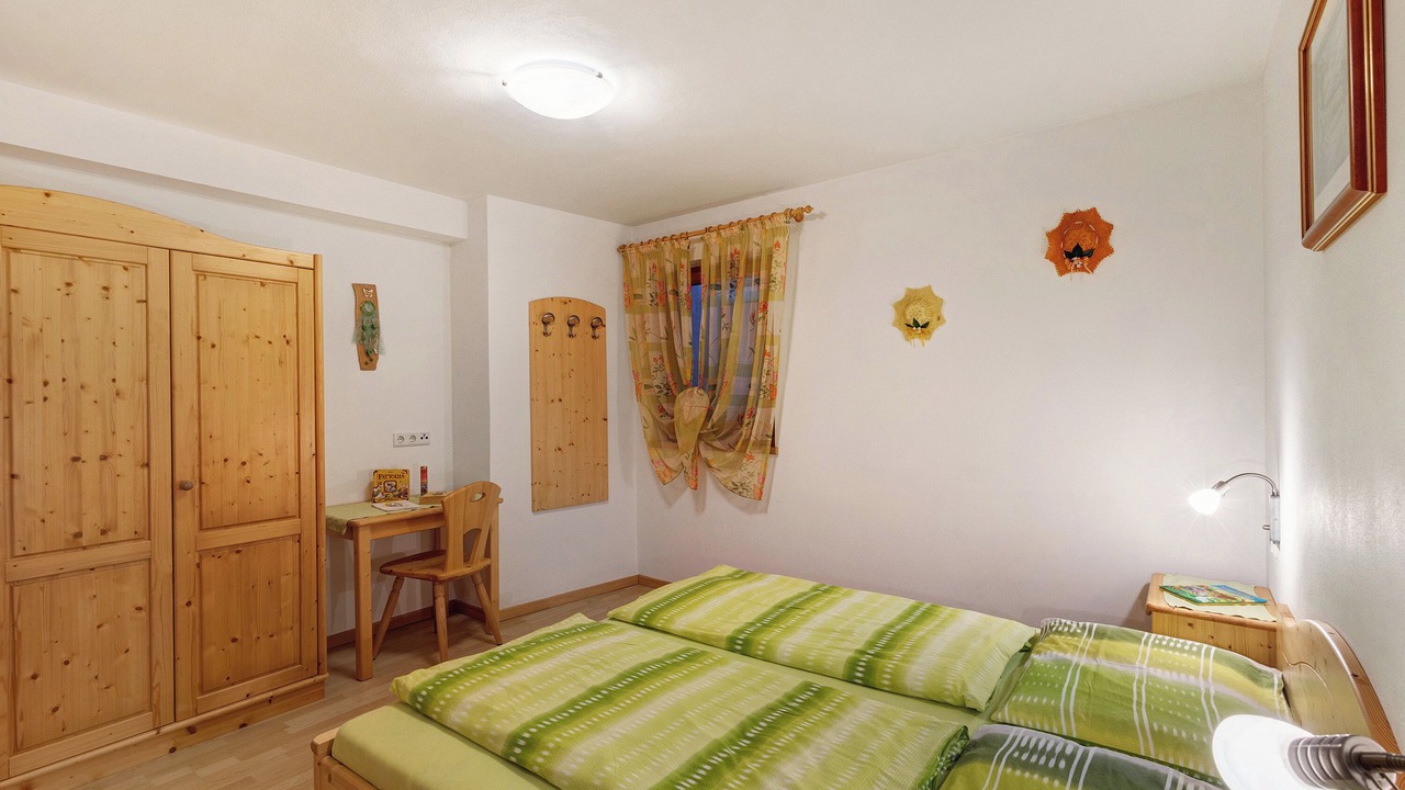 Photo of Bedroom in Racines