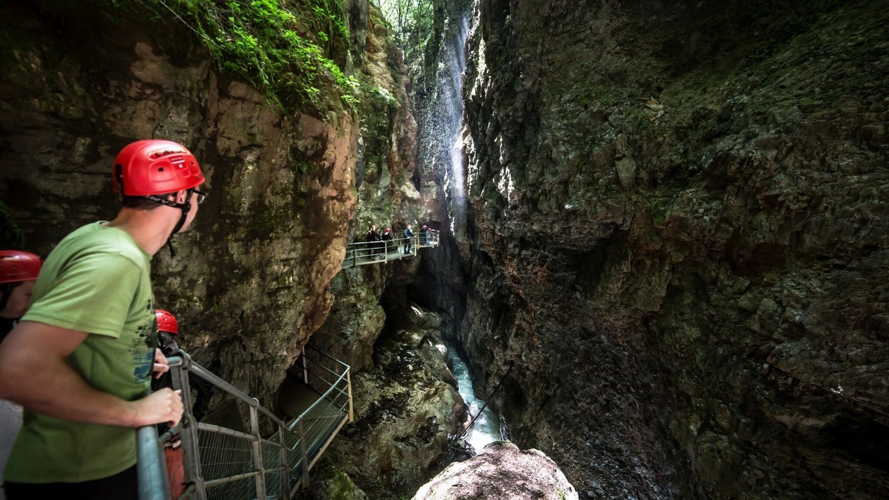 Photo of Others in Mendel Pass