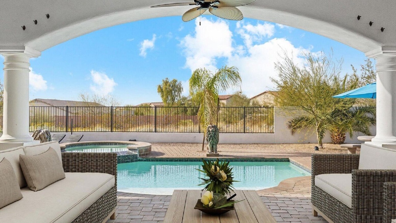 Photo of Outdoor in County Island