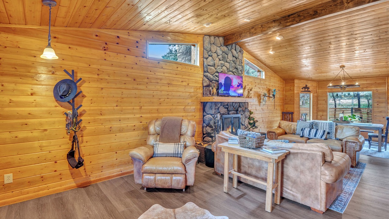 Photo of Livingroom in Payson