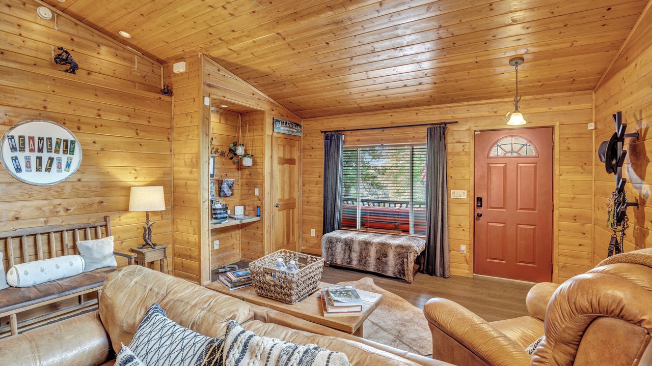 Photo of Livingroom in Payson