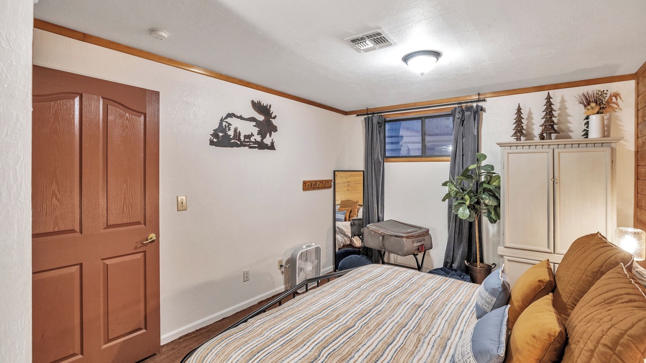 Photo of Bedroom in Payson