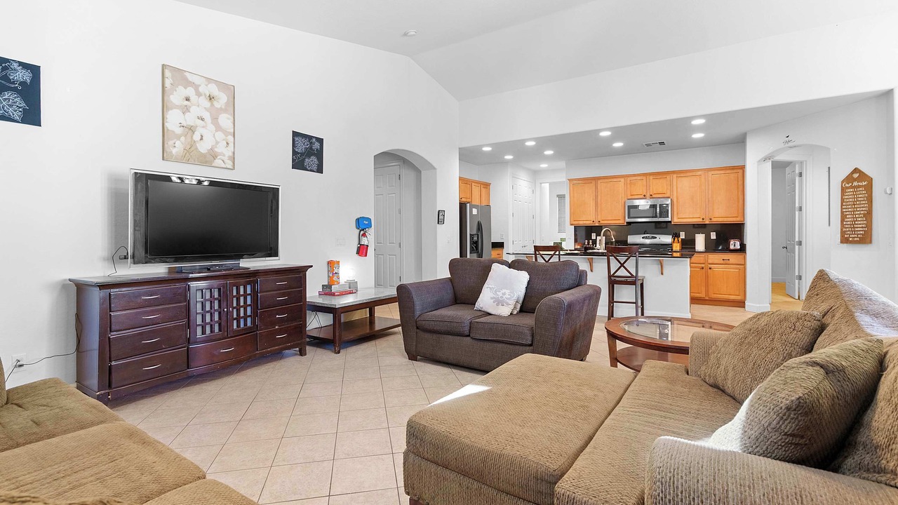Photo of Livingroom in Palm Valley