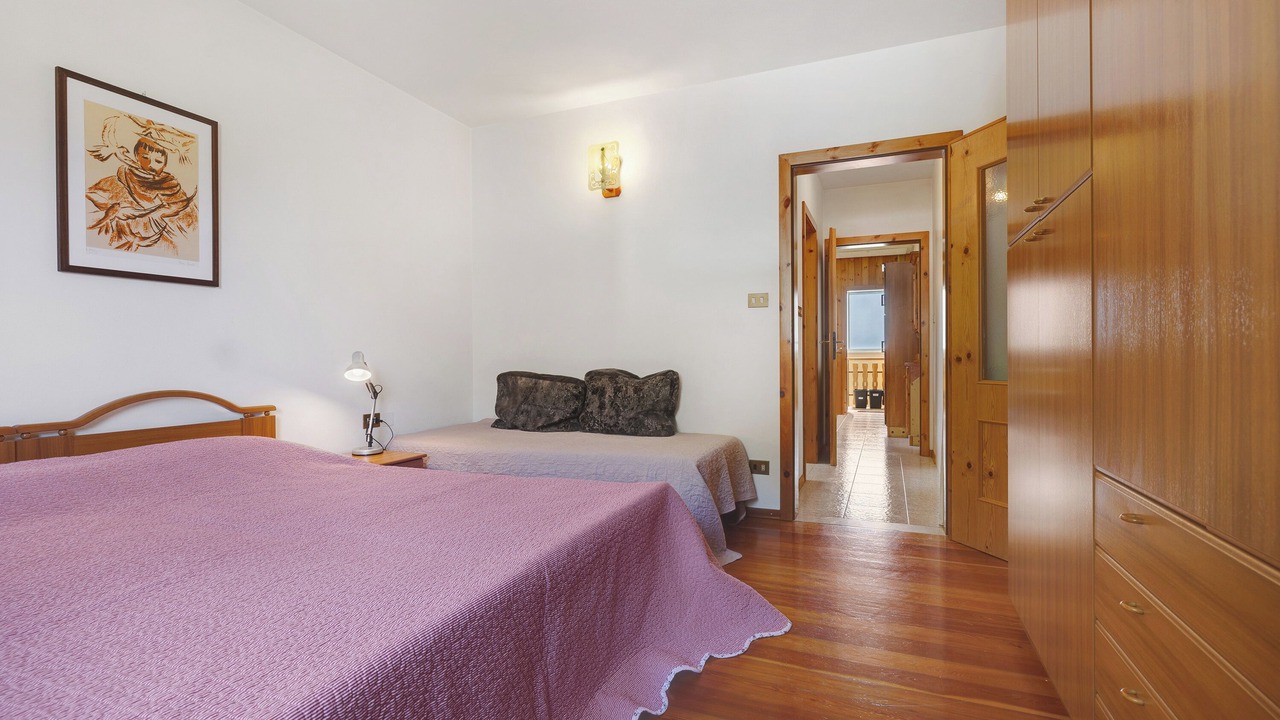 Photo of Bedroom in Locca