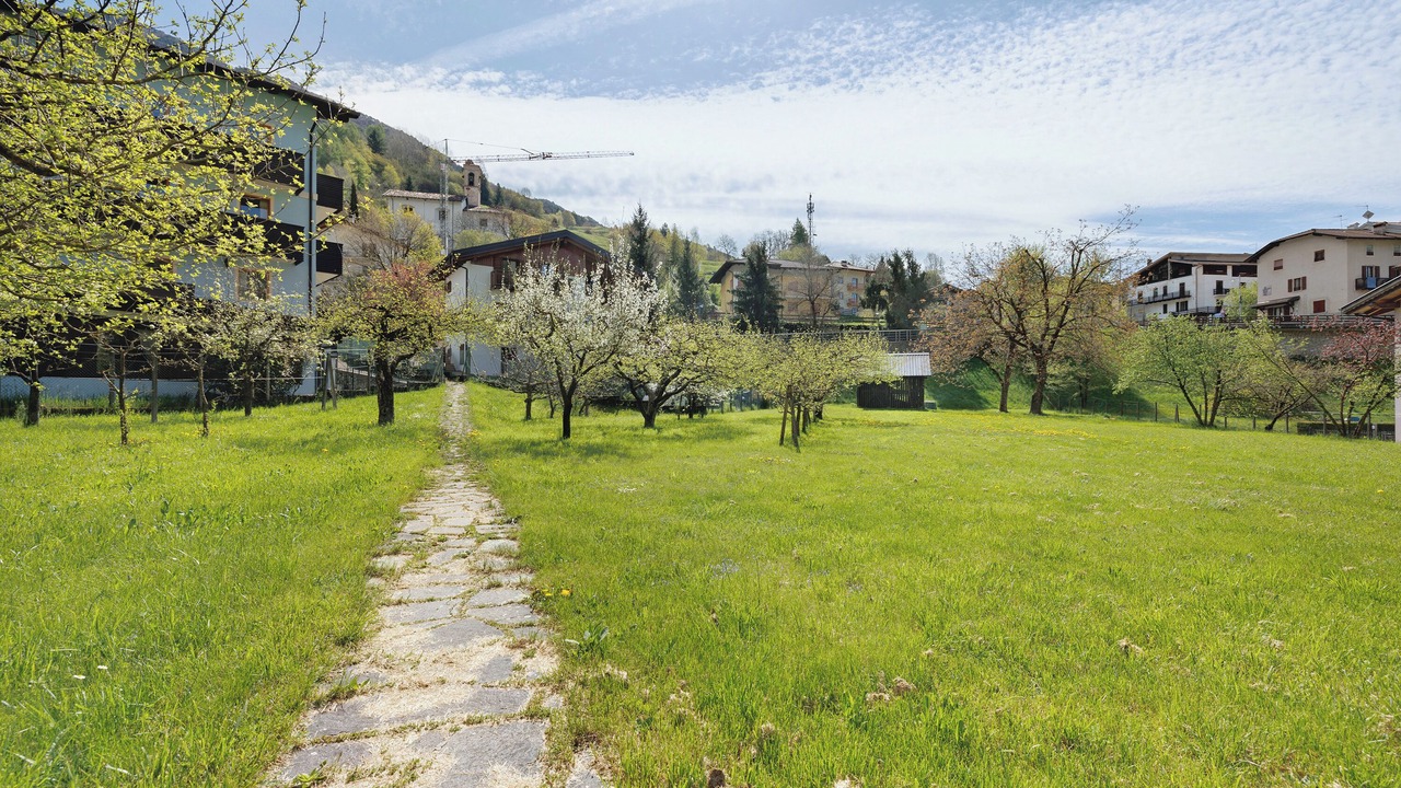 Photo of Outdoor in Locca