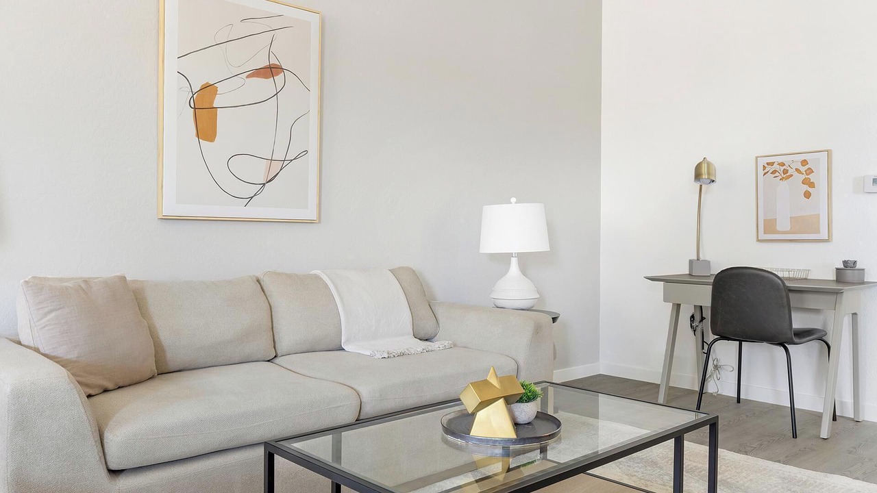 Photo of Livingroom in Oro Valley