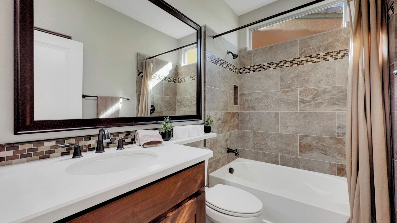 Photo of Bathroom in Encanterra