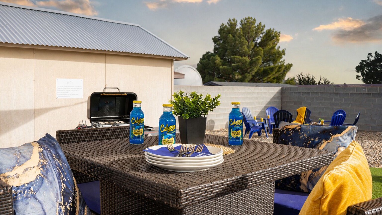 Photo of Outdoor in Page