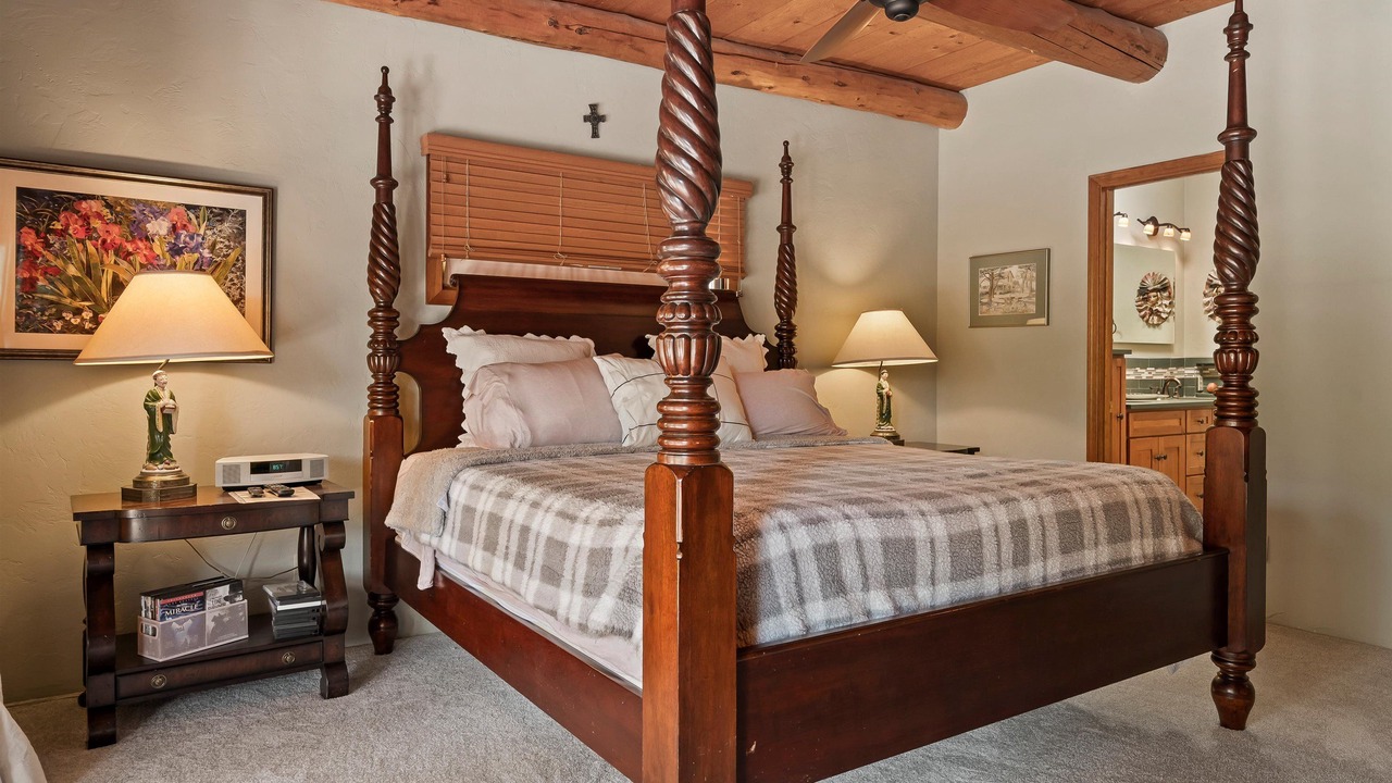 Photo of Bedroom in Oro Valley