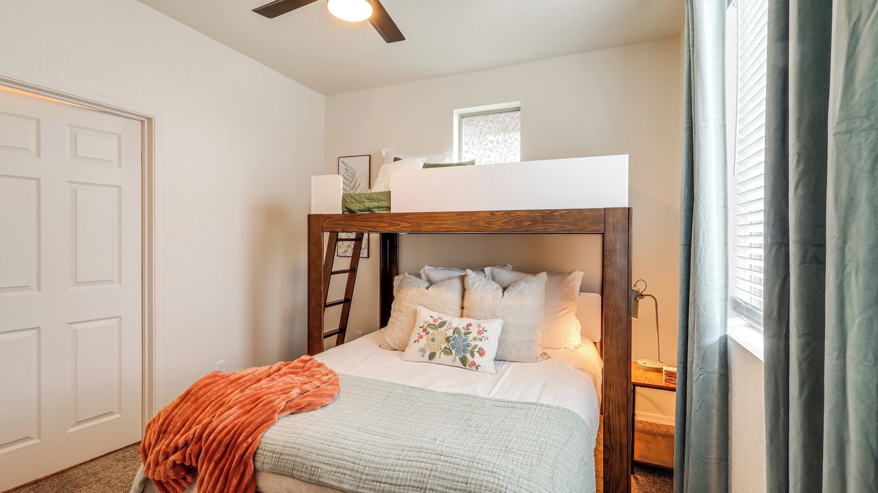Photo of Bedroom in Flagstaff