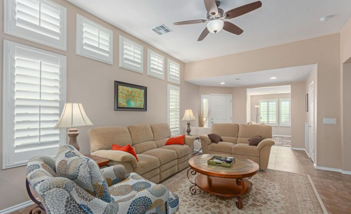 Photo of Livingroom in Encanterra