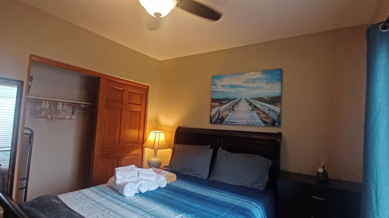 Photo of Bedroom in The Islands