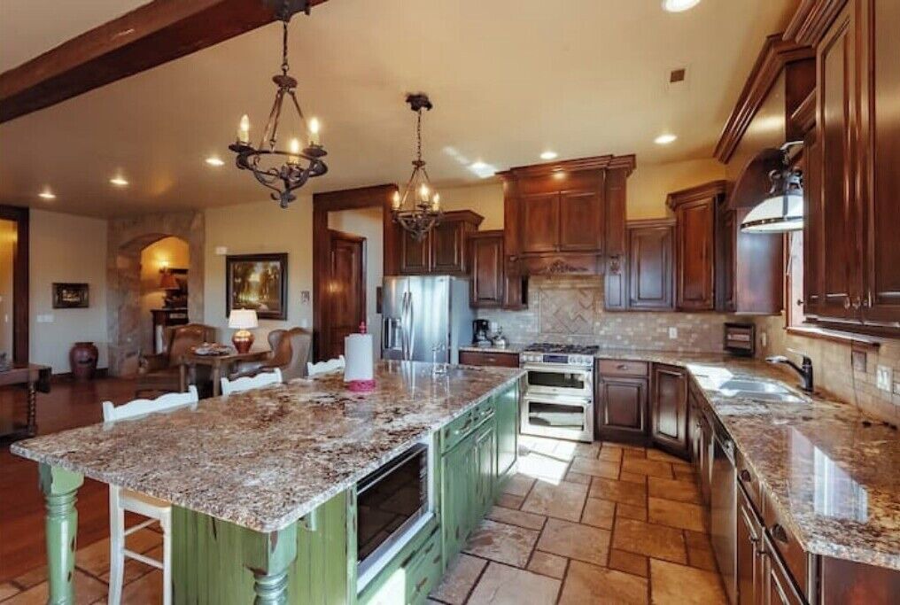 Photo of Kitchen in Zion National Park East Entrance