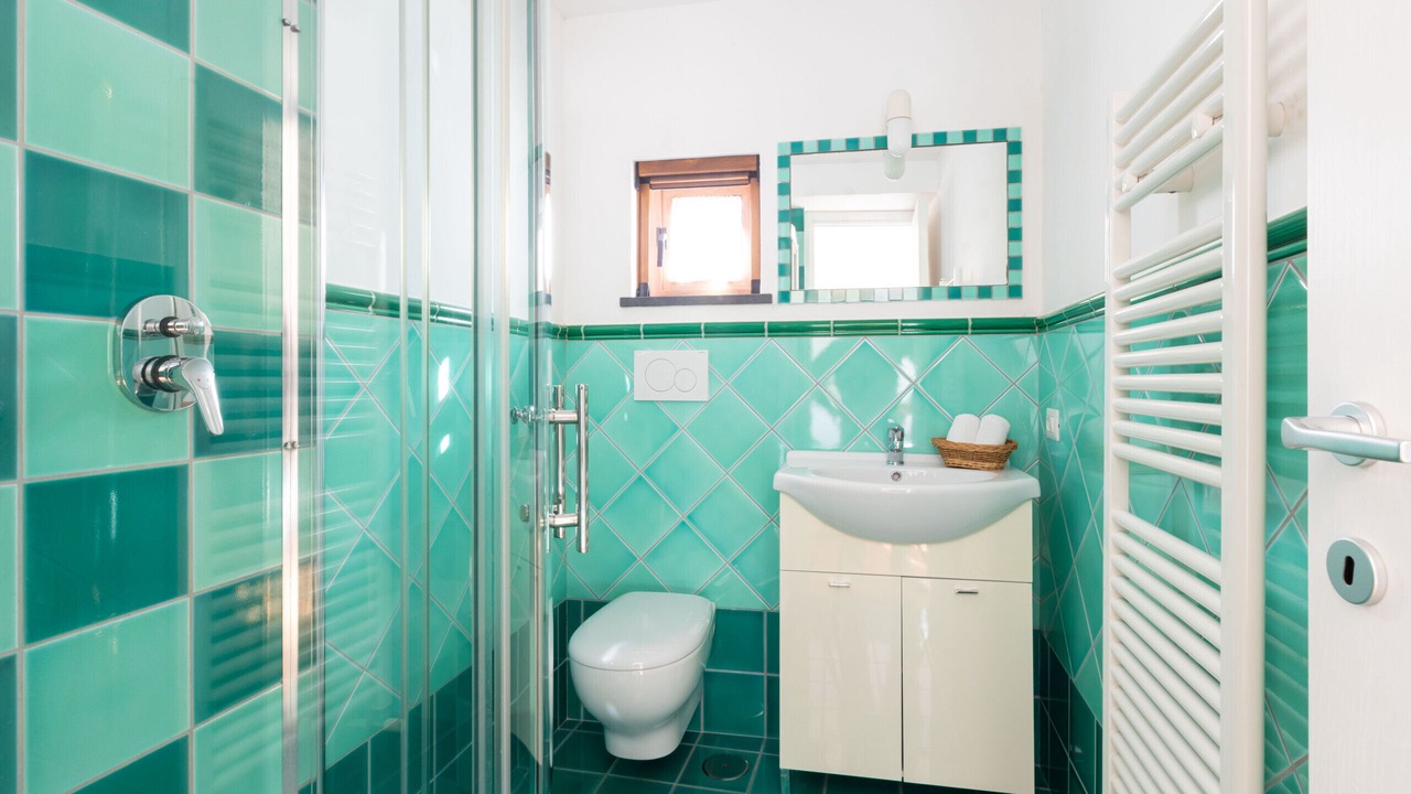 Photo of Bathroom in Path of the Gods