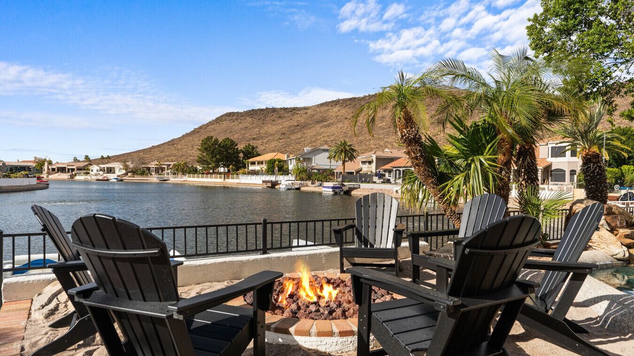 Photo of Patio Balcony in Arrowhead Lakes
