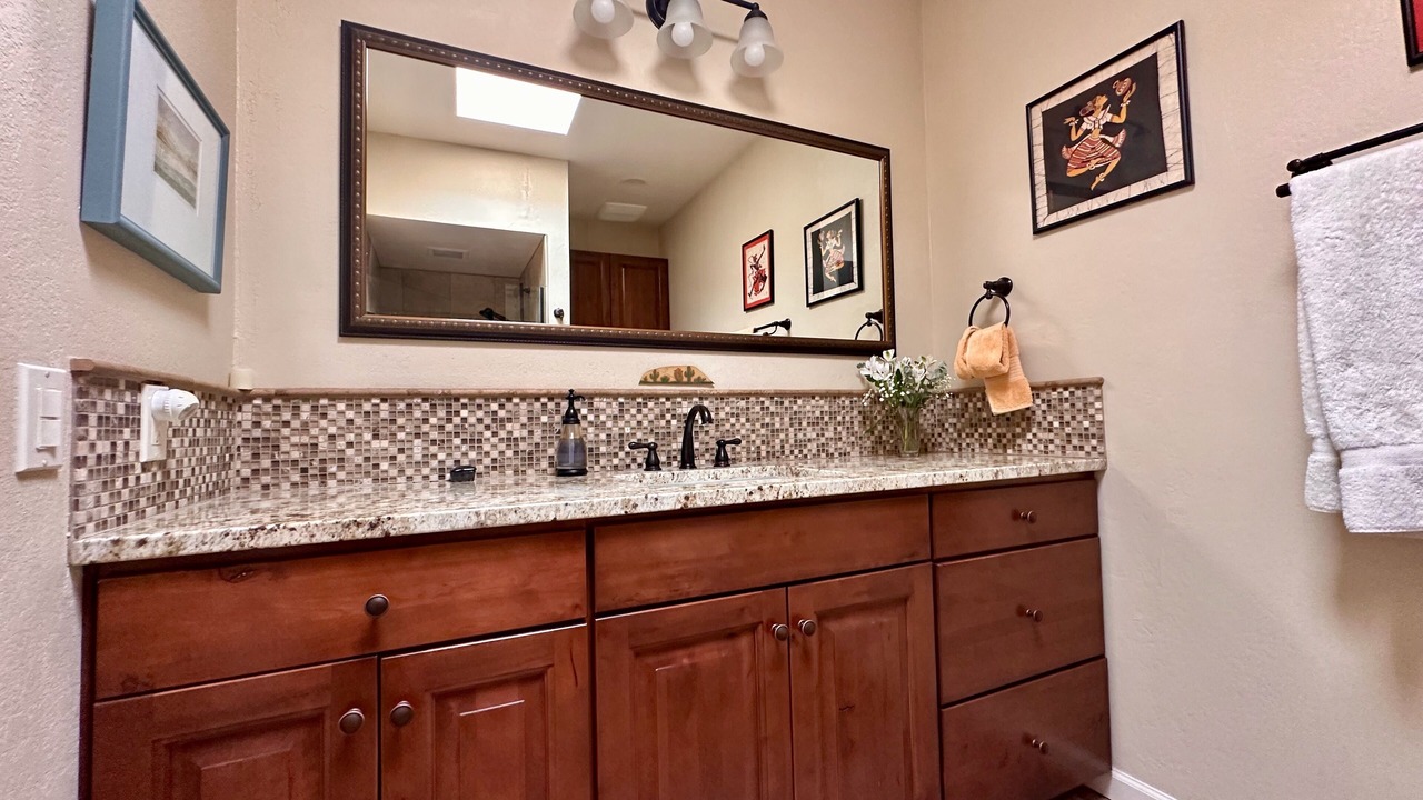 Photo of Bathroom in Sunrise Presidio Townhomes