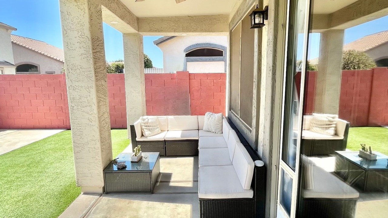 Photo of Patio Balcony in East Mesa