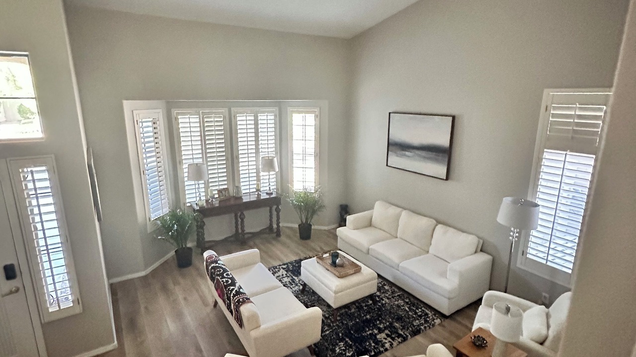 Photo of Livingroom in Mountain Bridge