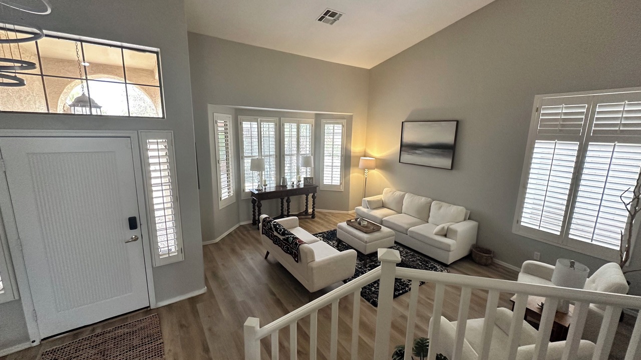 Photo of Livingroom in Mountain Bridge