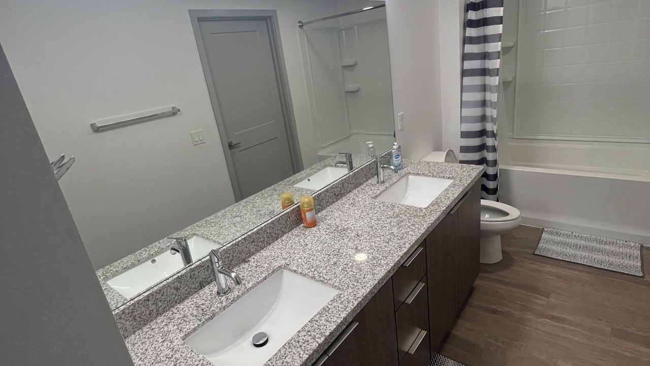 Photo of Bathroom in Norterra