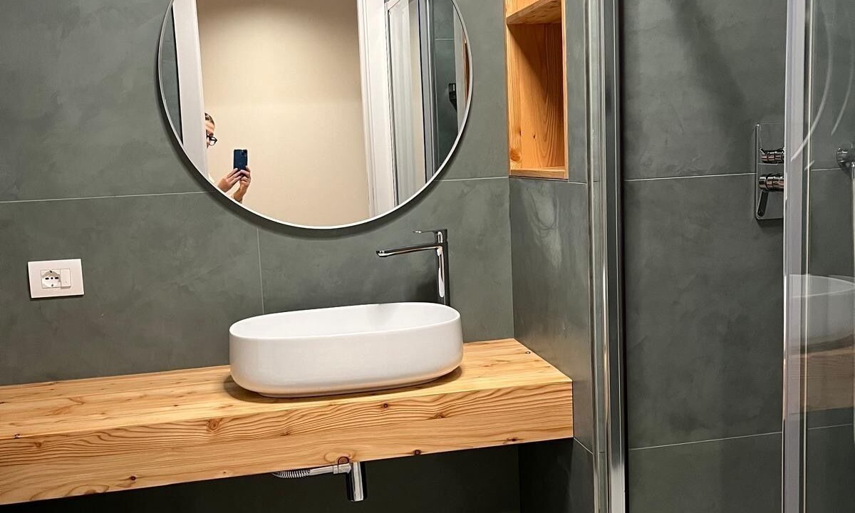 Photo of Bathroom in Carisolo