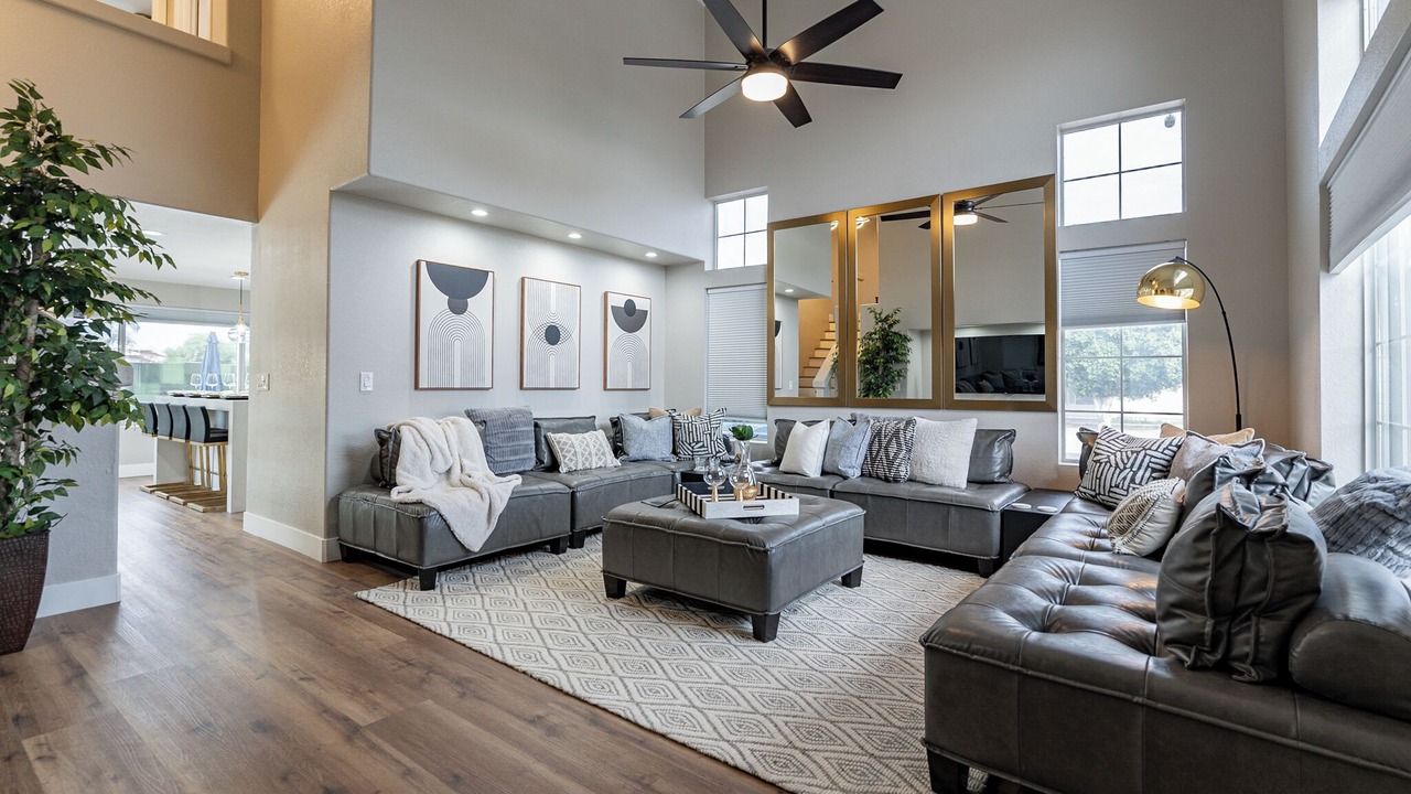 Photo of Livingroom in Scottsdale Ranch