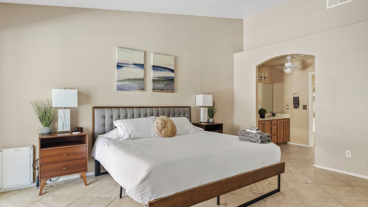 Photo of Bedroom in Glendale