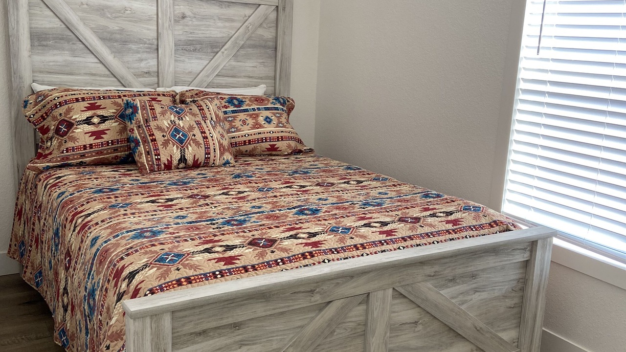 Photo of Bedroom in LeChee