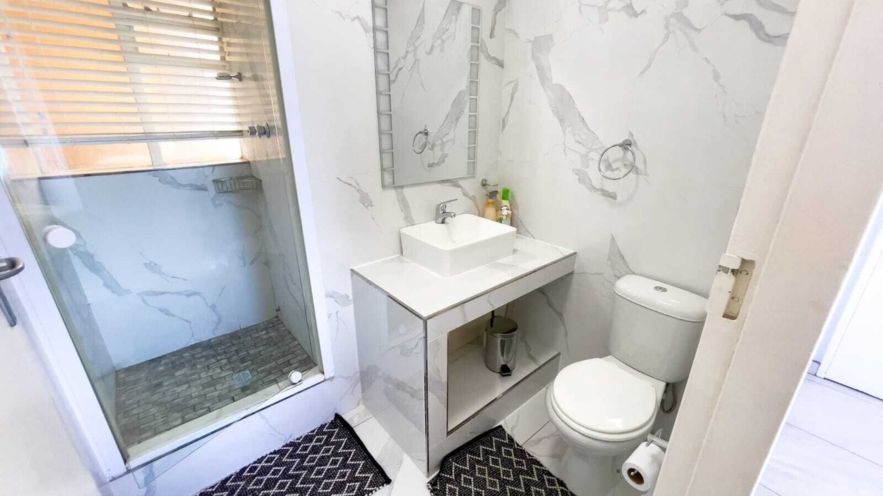 Photo of Bathroom in Kingsborough