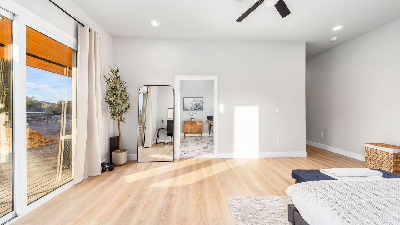 Photo of Bedroom in Presidio Shadows