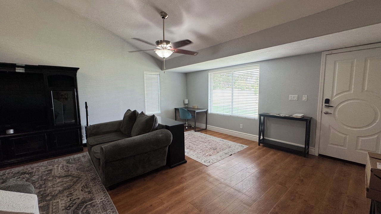 Photo of Livingroom in Gilbert