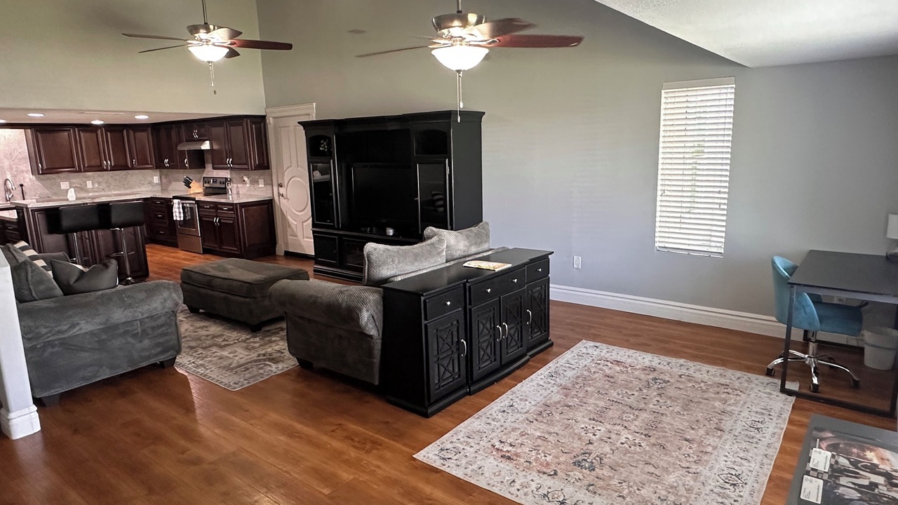 Photo of Livingroom in Gilbert