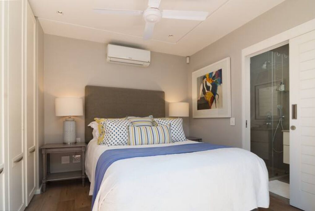 Photo of Bedroom in Selection Beach
