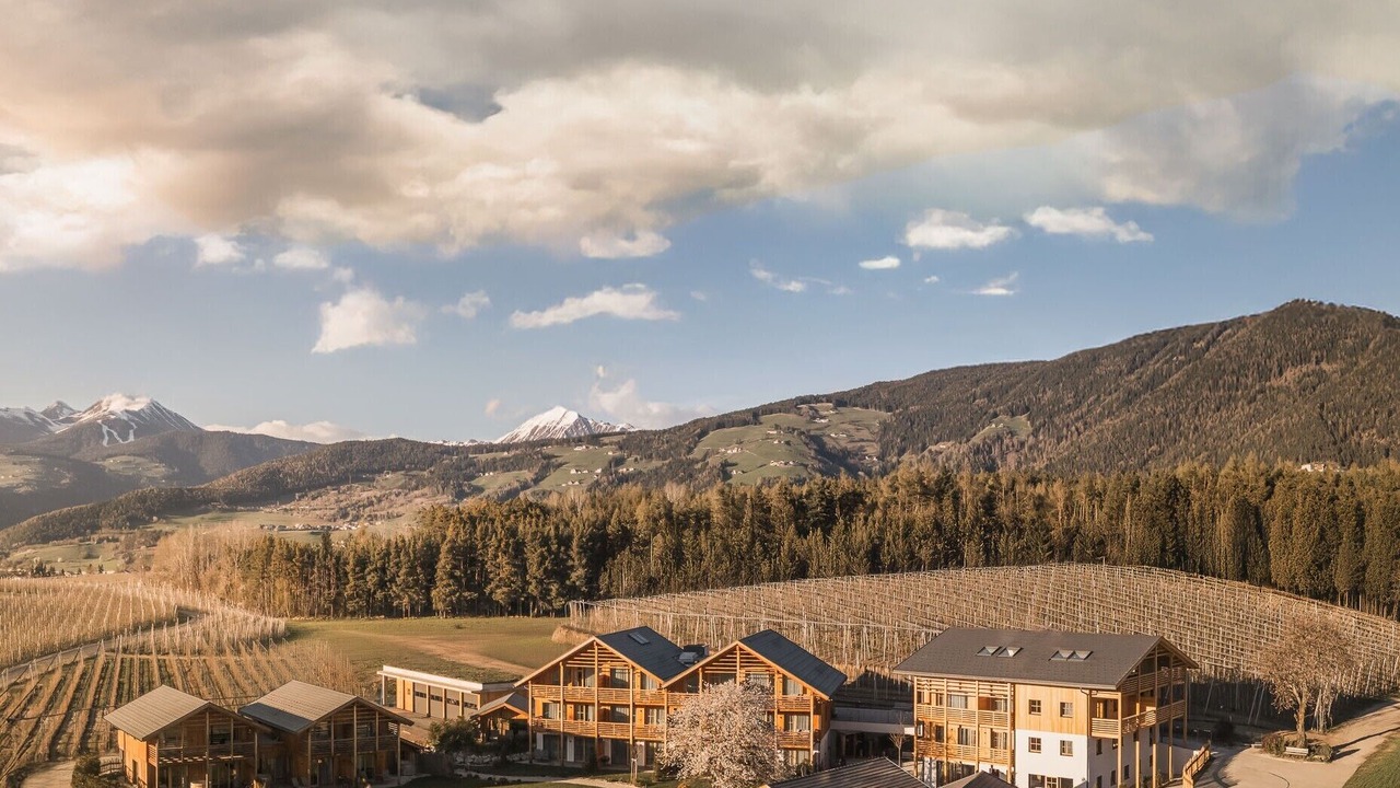 Photo of Outdoor in Naz Sciaves