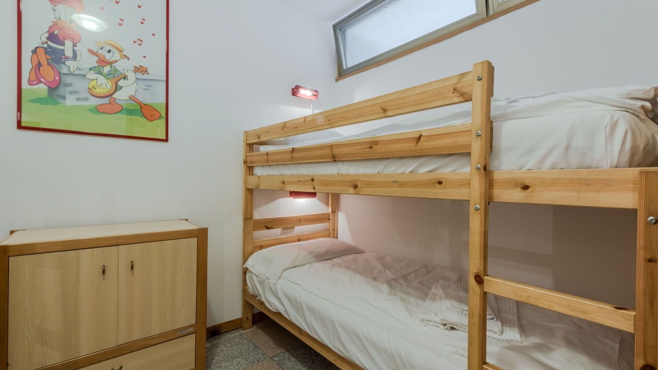Photo of Bedroom in Strembo