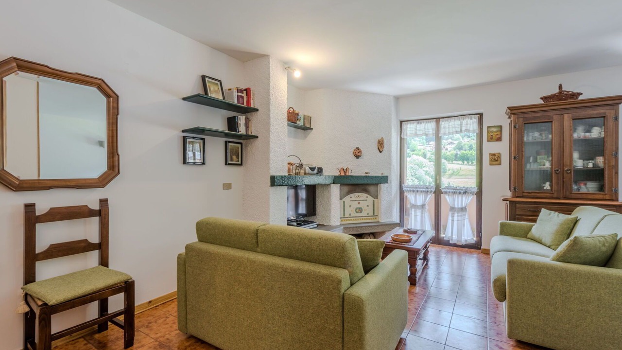 Photo of Bedroom in Strembo