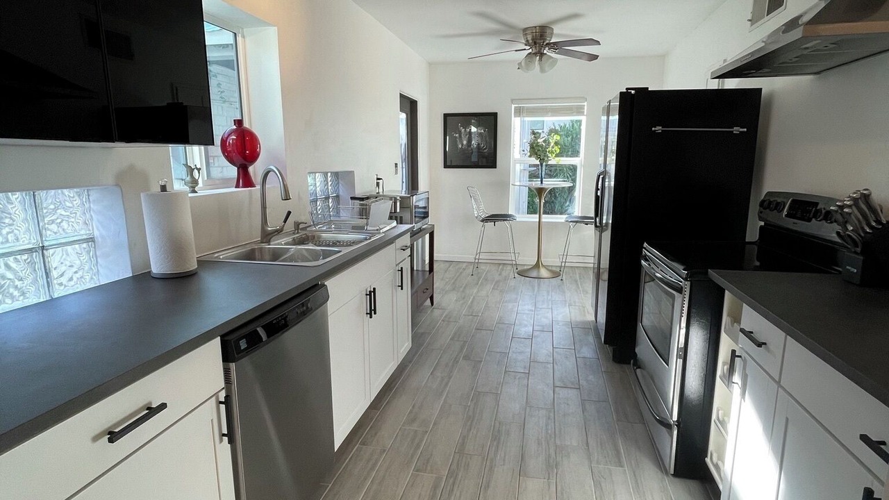 Photo of Kitchen in Camelback East