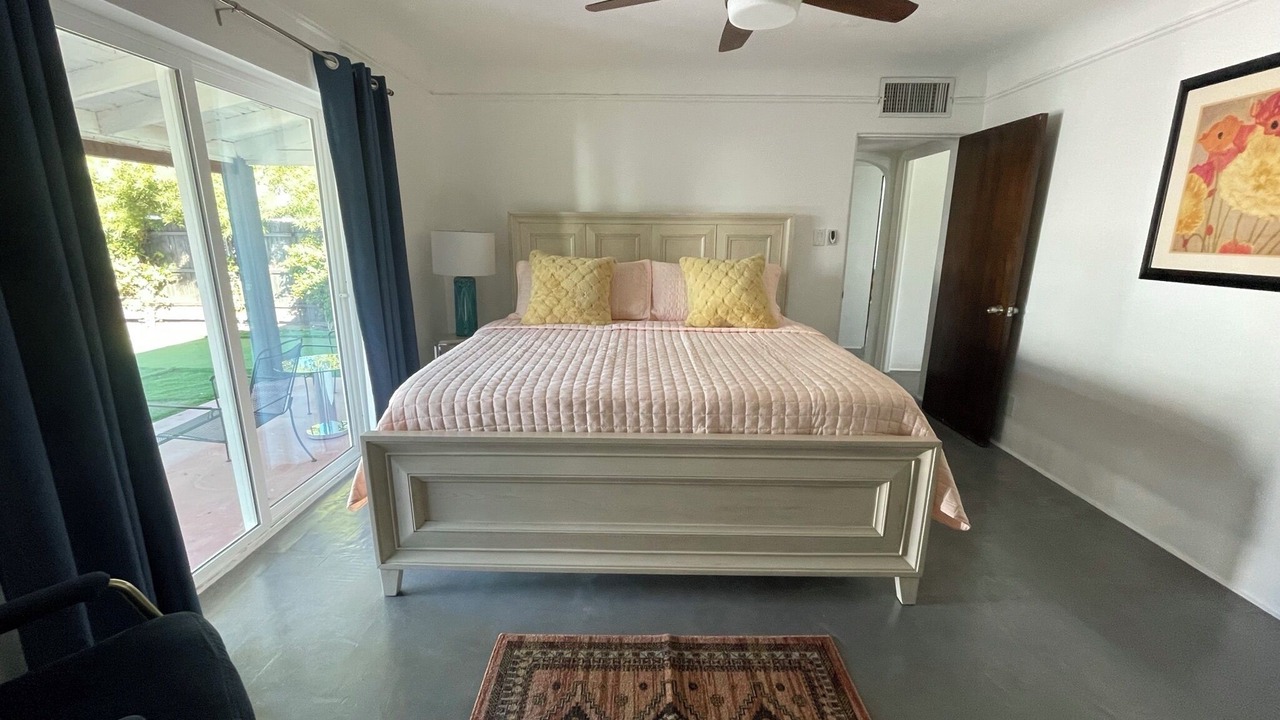 Photo of Bedroom in Camelback East