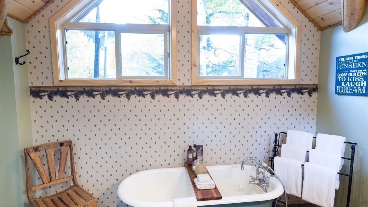 Photo of Bathroom in Mammoth Creek