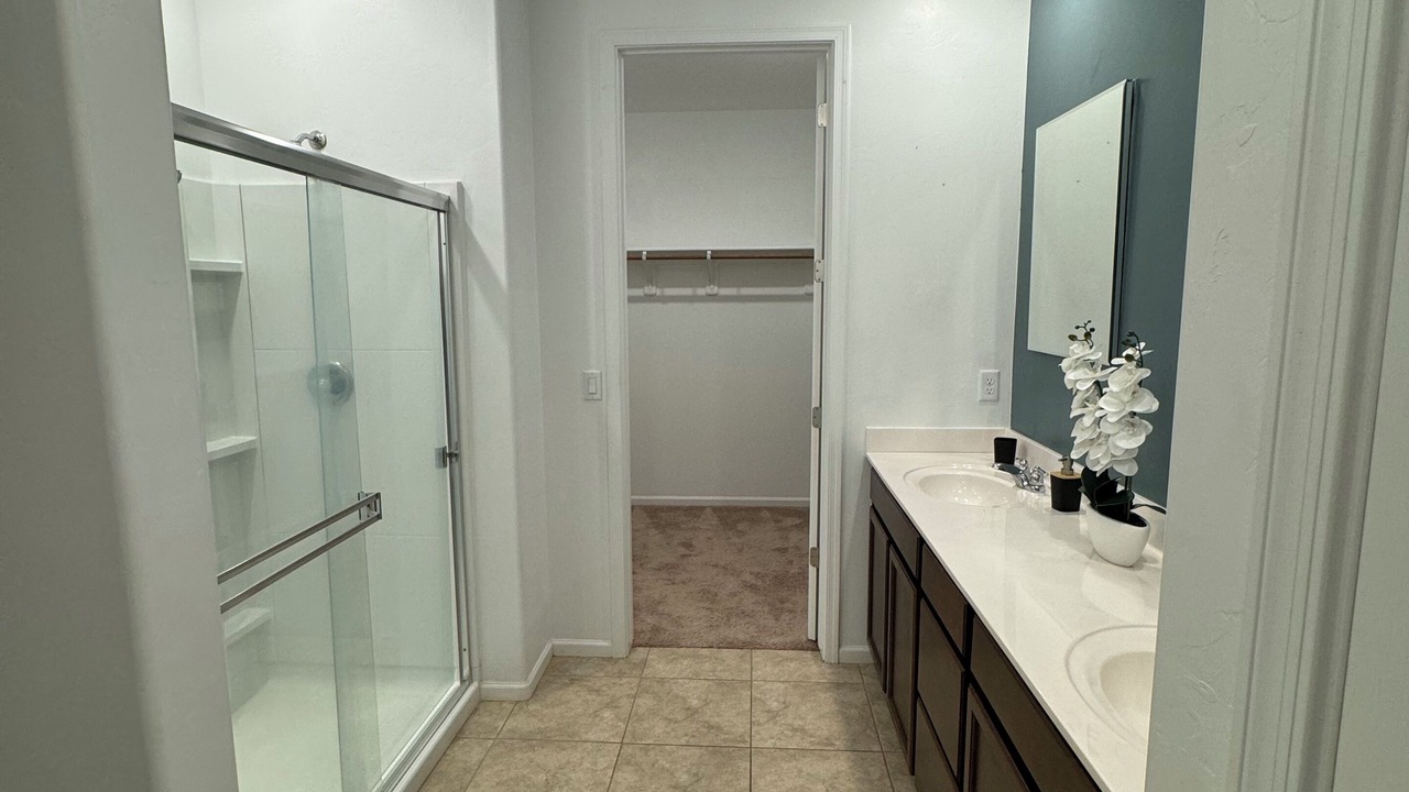 Photo of Bathroom in Sahuarita