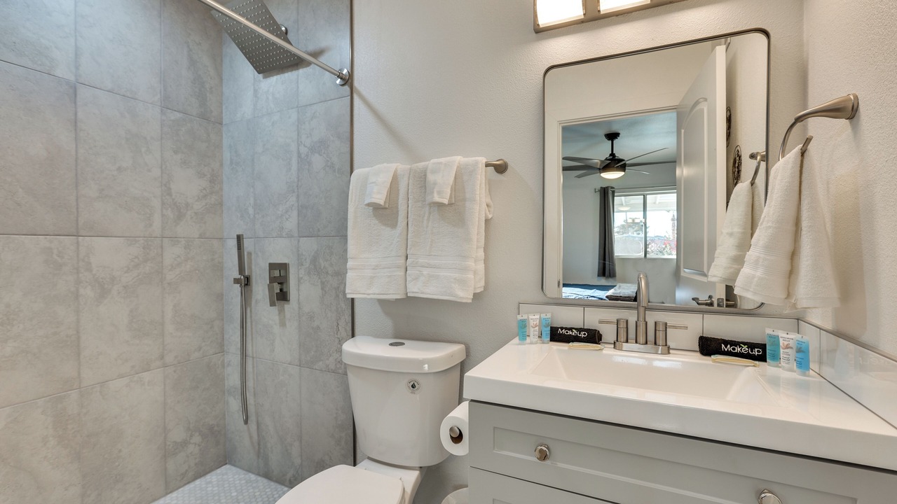 Photo of Bathroom in South Mountain