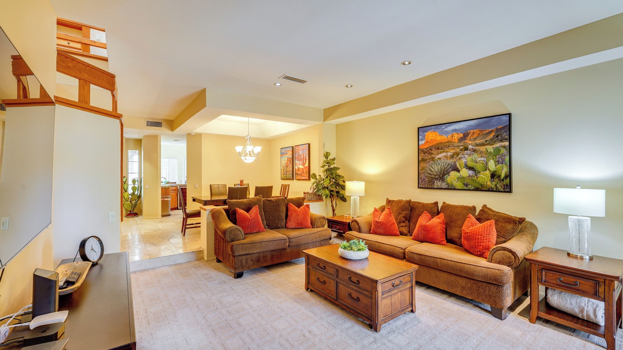 Photo of Livingroom in Scottsdale Ranch