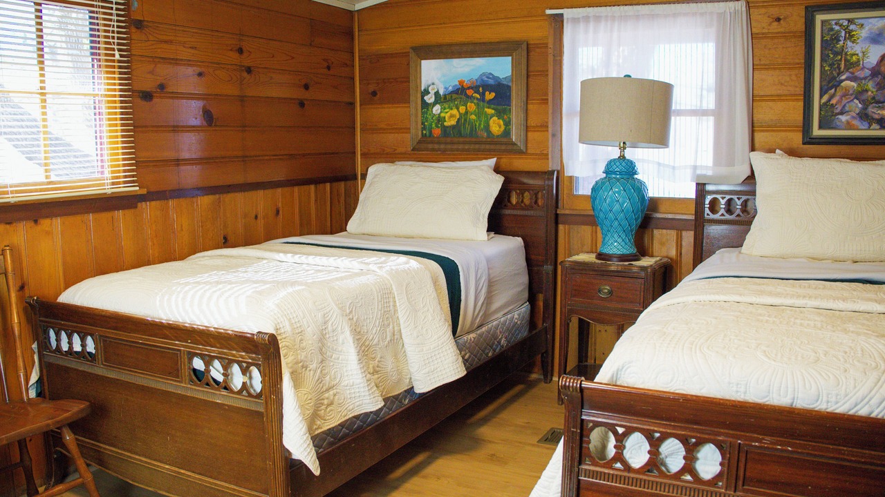 Photo of Bedroom in Mountain Club