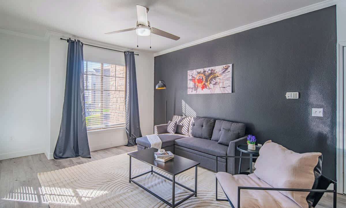 Photo of Livingroom in Glendale Sports and Entertainment District
