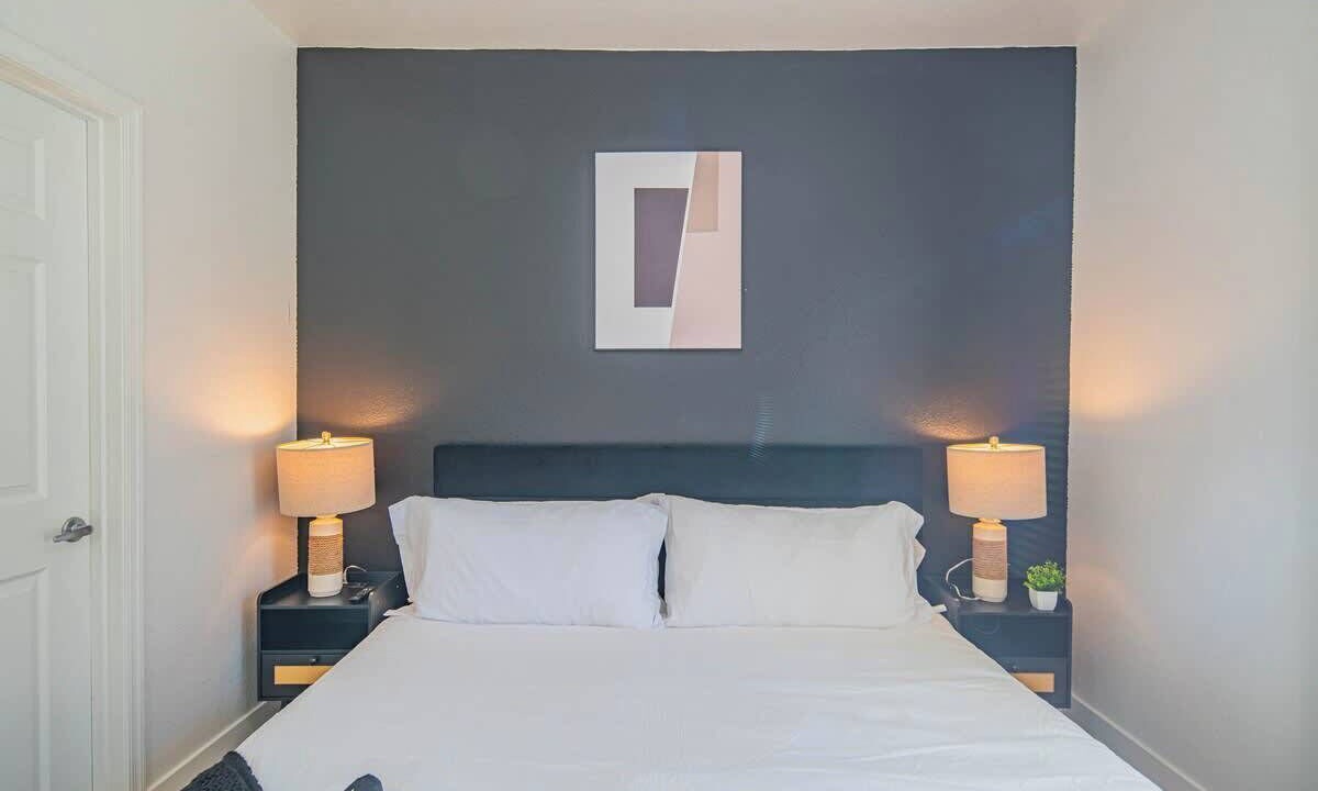Photo of Bedroom in Glendale Sports and Entertainment District