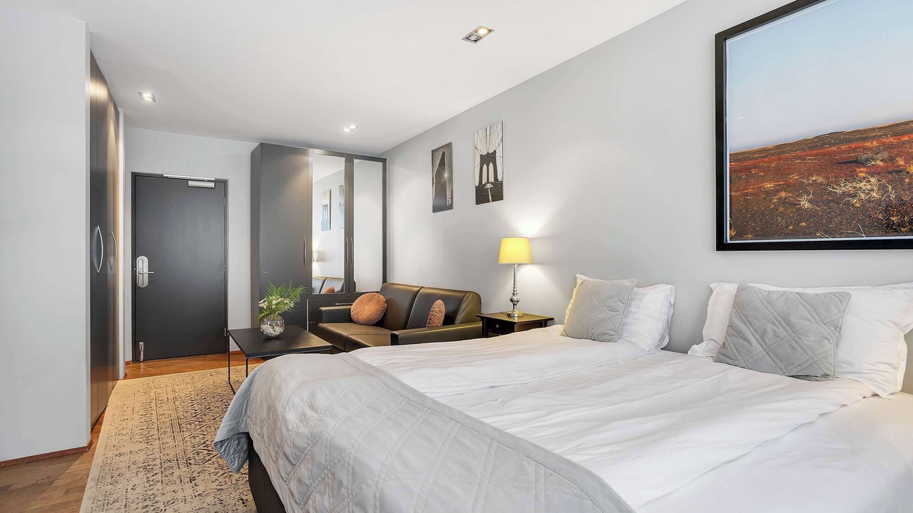 Photo of Bedroom in Downtown